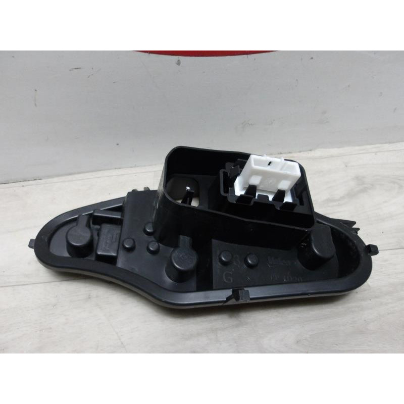 Platine feu arriere gauche CITROEN C3 2 PHASE 1 d’occasion