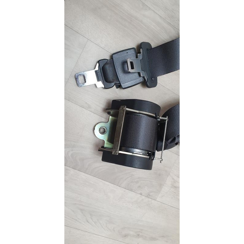 Ceinture arriere centrale RENAULT SCENIC 2 PHASE 1 d’occasion