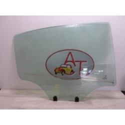 Vitre arriere droit PEUGEOT 208 1 PHASE 2 d’occasion