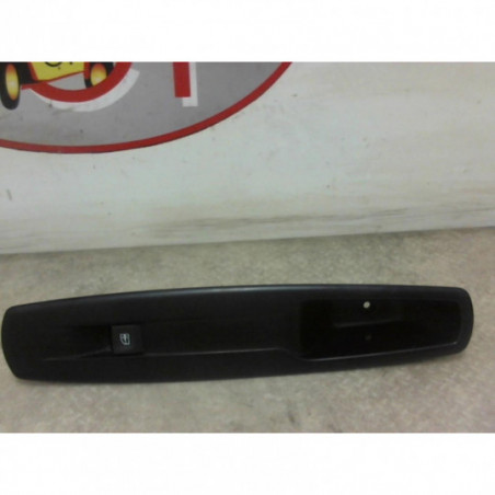 Interrupteur de leve vitre avant droit RENAULT SCENIC 3 PHASE 3 d’occasion