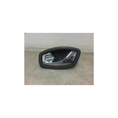Poignee interieur arriere gauche RENAULT SCENIC 3 PHASE 3 d’occasion