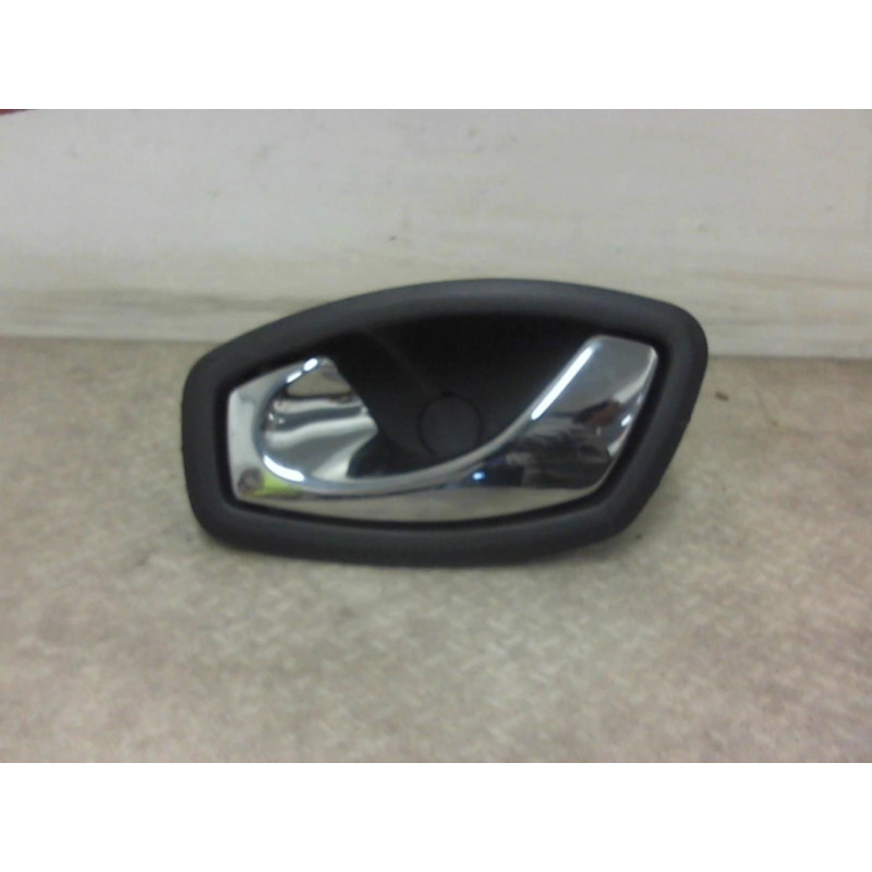 Poignee interieur arriere gauche RENAULT SCENIC 3 PHASE 3 d’occasion