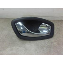 Poignee interieur avant droit RENAULT SCENIC 3 PHASE 3 d’occasion