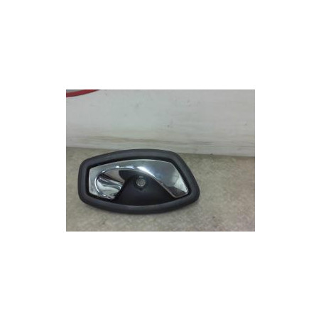 Poignee interieur arriere droit RENAULT SCENIC 3 PHASE 3 d’occasion