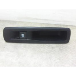 Interrupteur de leve vitre arriere droit RENAULT SCENIC 3 PHASE 3 d’occasion