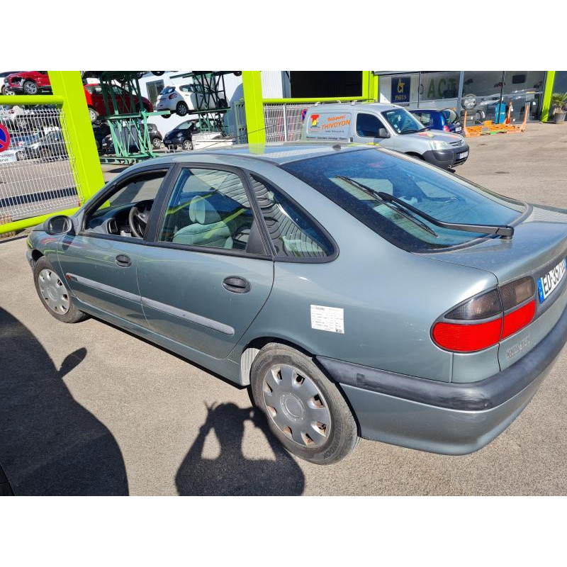 Cric RENAULT LAGUNA 1 PHASE 1 d’occasion