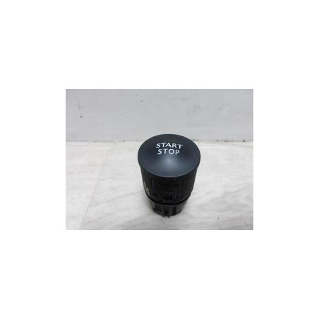 Bouton/Interrupteur RENAULT CLIO 4 PHASE 2 d’occasion