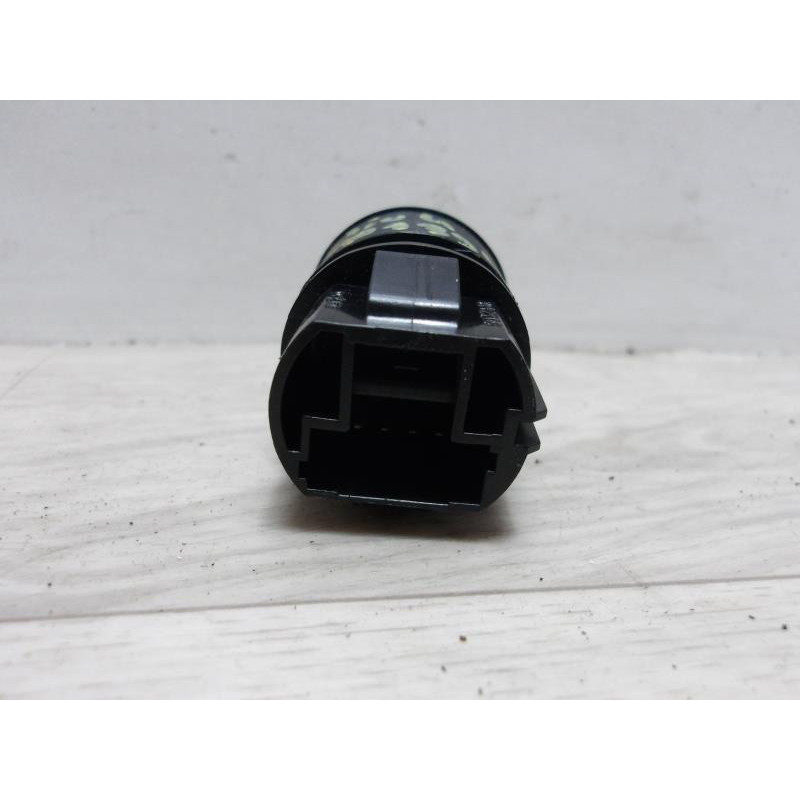 Bouton/Interrupteur RENAULT CLIO 4 PHASE 2 d’occasion
