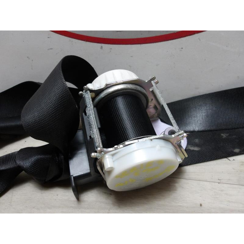 Ceinture avant droit BMW SERIE 3 E90 PHASE 1 d’occasion