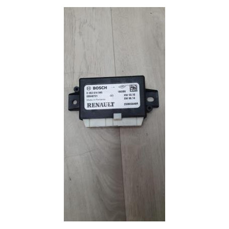 Boitier d'aide au stationnement RENAULT CLIO 4 PHASE 2 d’occasion