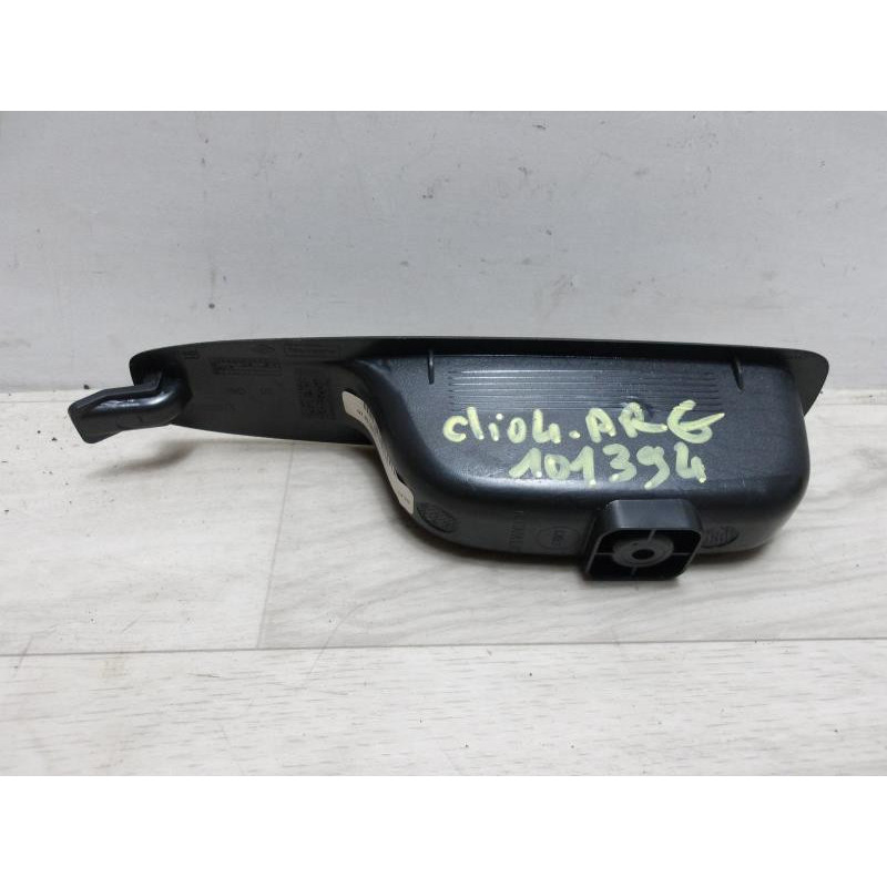 Vide poche arriere gauche RENAULT CLIO 4 PHASE 2 d’occasion