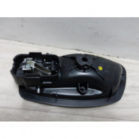 Poignee interieur arriere droit RENAULT CLIO 4 PHASE 2 d’occasion