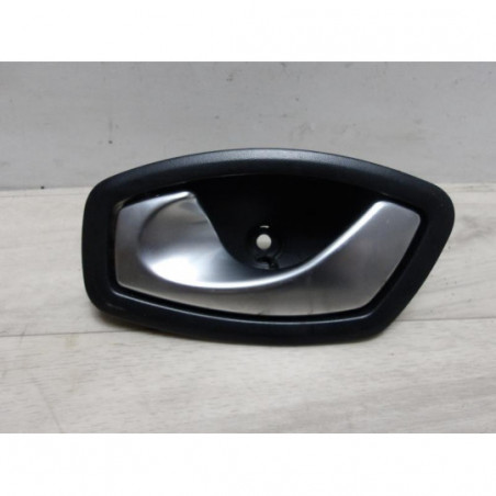 Poignee interieur arriere gauche RENAULT CLIO 4 PHASE 2 d’occasion