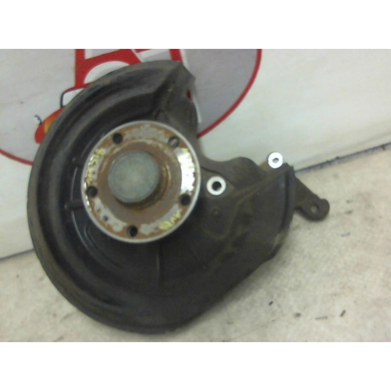 Fusee avant gauche AUDI A3 2 PHASE 2 d’occasion