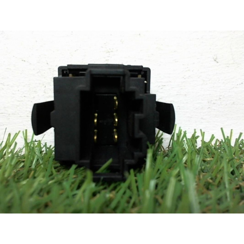 Commande de reglage hauteur de phare VOLKSWAGEN PASSAT V (3B5) BREAK d’occasion