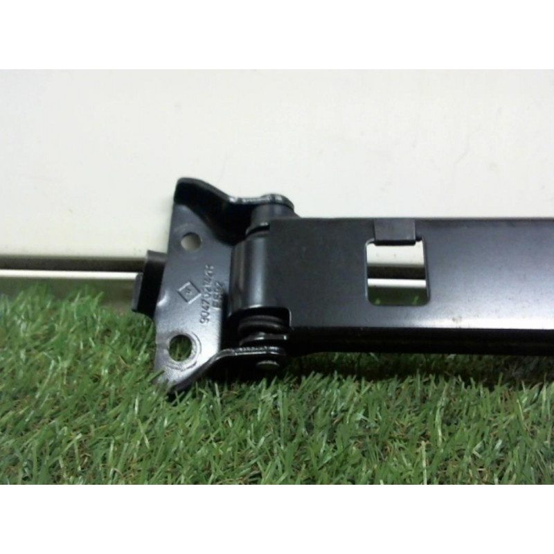 Charniere de porte de coffre gauche RENAULT MASTER d’occasion