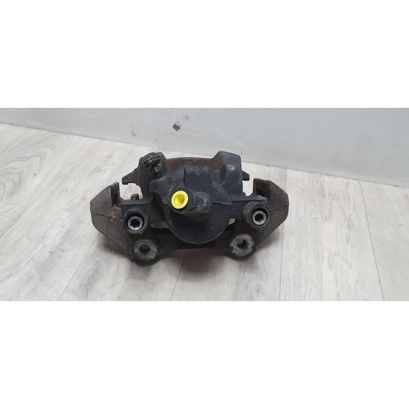 Etrier arriere gauche (freinage) RENAULT CLIO 4 PHASE 2 d’occasion