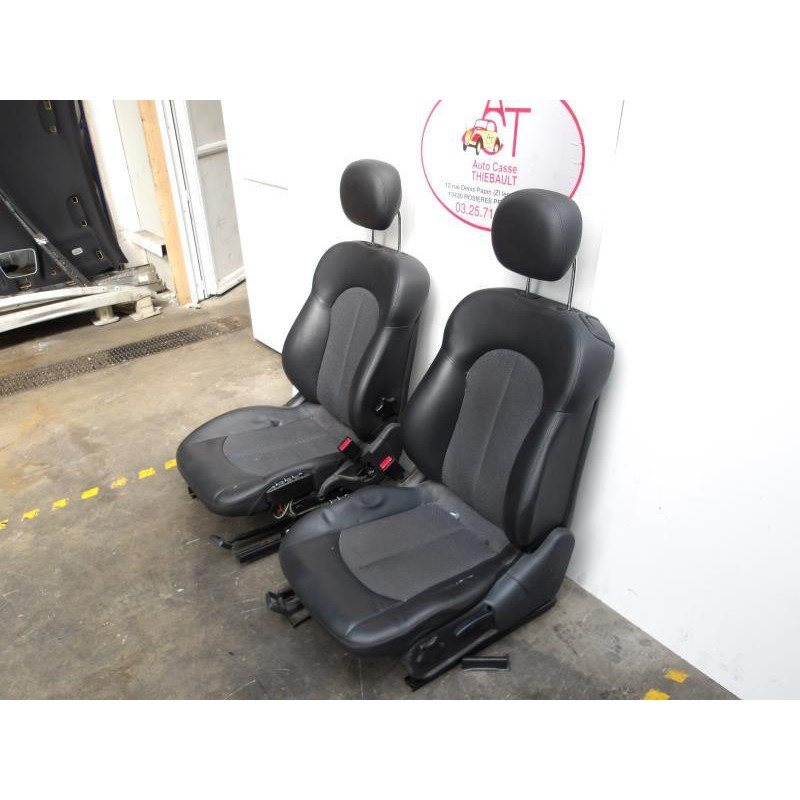 Interieur complet MERCEDES CLASSE CLK 209 COUPE d’occasion