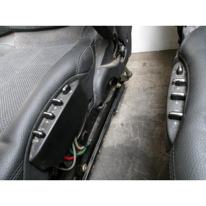 Interieur complet MERCEDES CLASSE CLK 209 COUPE d’occasion