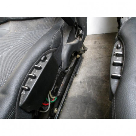 Interieur complet MERCEDES CLASSE CLK 209 COUPE d’occasion
