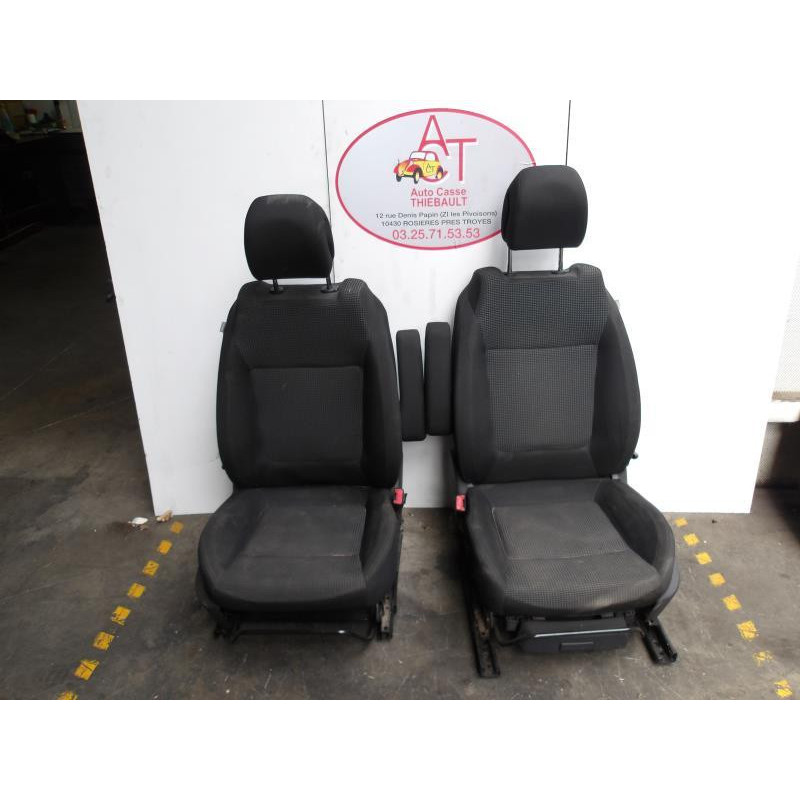 Interieur complet PEUGEOT 5008 1 PHASE 1 d’occasion