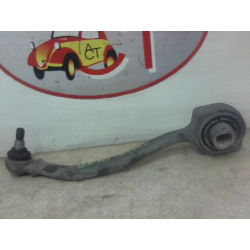 Bras de suspension superieur avant droit MERCEDES CLASSE CLK 209 COUPE d’occasion