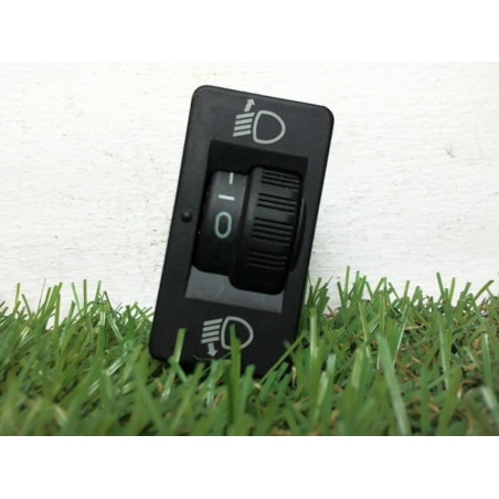 Commande de reglage hauteur de phare CITROEN C3 PHASE 1 d’occasion