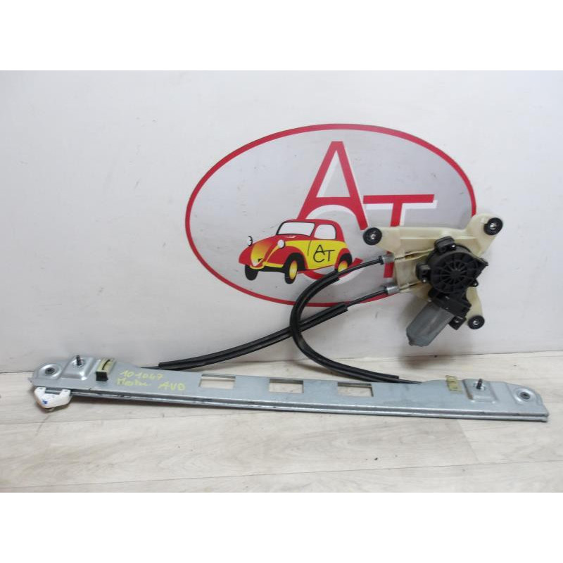 Leve vitre electrique avant droit RENAULT MASTER 3 PHASE 2 d’occasion