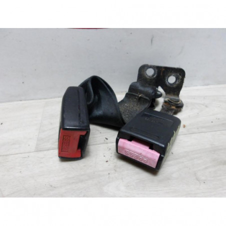 Attache ceinture arriere droit PEUGEOT 607 PHASE 1 d’occasion