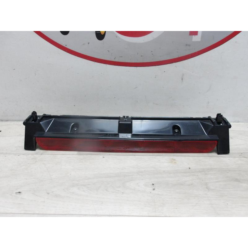 Feu arriere stop central PEUGEOT 807 d’occasion