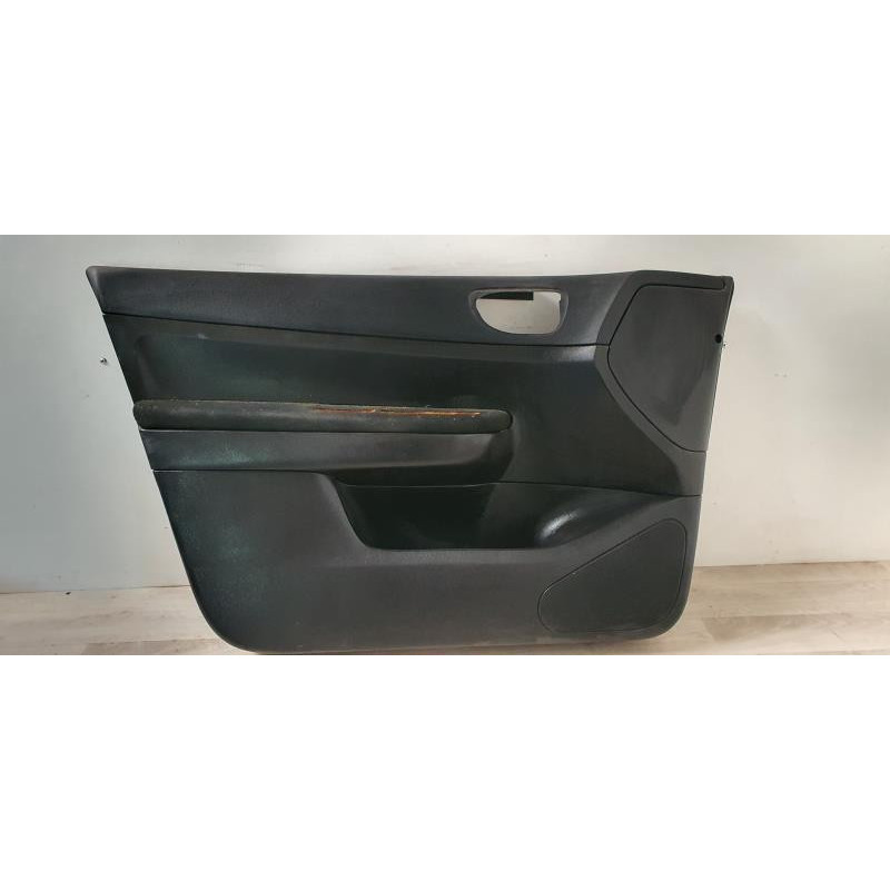 Panneau de porte avant gauche PEUGEOT 307 PHASE 1 BREAK d’occasion