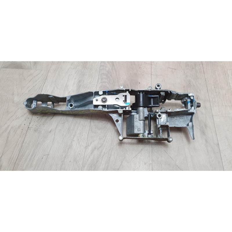 Support poignee porte avant gauche CITROEN C3 PICASSO PHASE 1 d’occasion