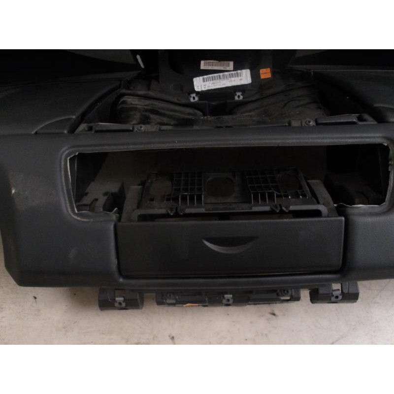 Tableau de bord PEUGEOT 807 d’occasion