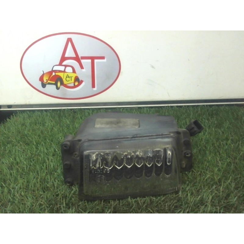 Anti brouillard droit (feux) VOLKSWAGEN P0LO III SDI FLIGHT HAYON d’occasion