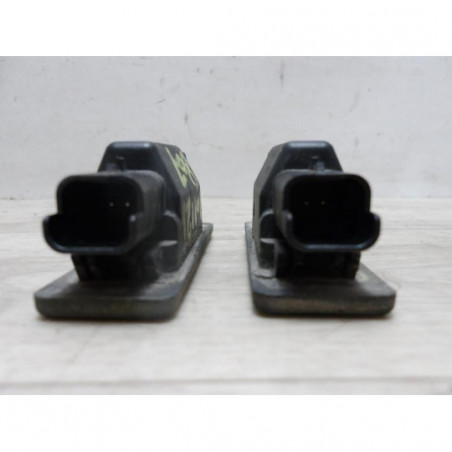 Eclairage de plaque PEUGEOT 807 d’occasion