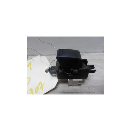 Interrupteur de leve vitre arriere droit NISSAN X-TRAIL 1 PHASE 1 d’occasion