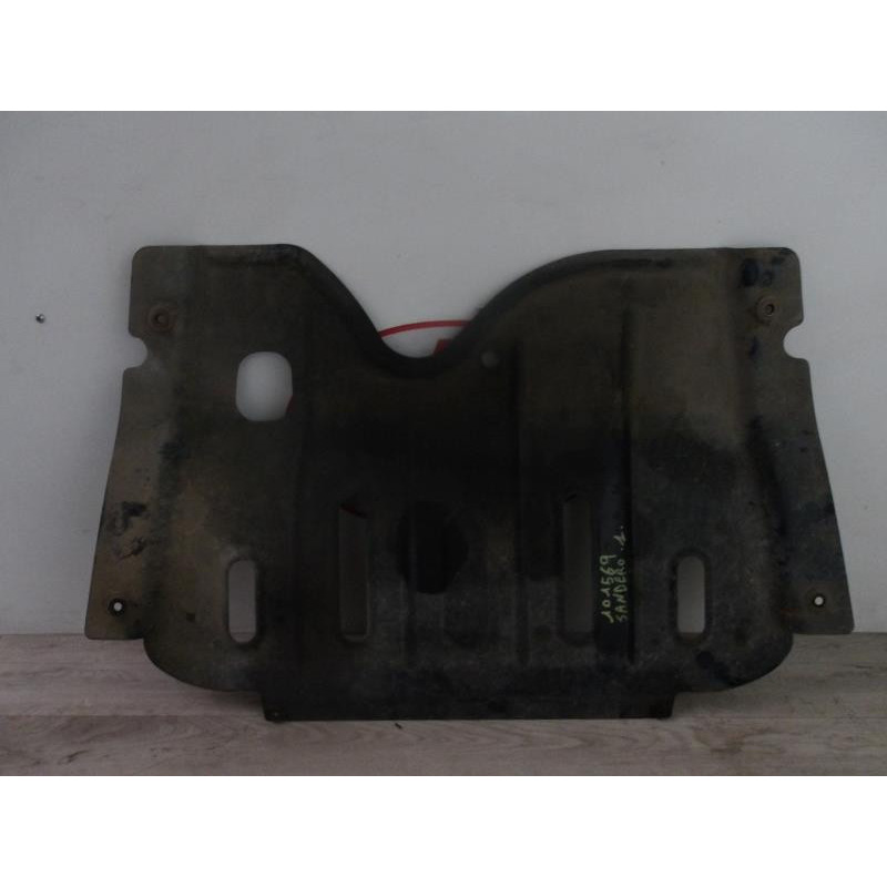 Cache sous moteur DACIA SANDERO 1 d’occasion
