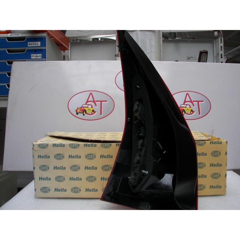 Feu arriere principal droit (feux) RENAULT MEGANE II ESTATE PHASE 2 d’occasion