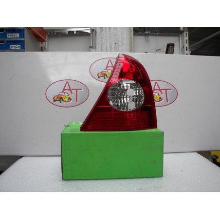 Feu arriere principal droit (feux) RENAULT CLIO II PHASE 2 d’occasion