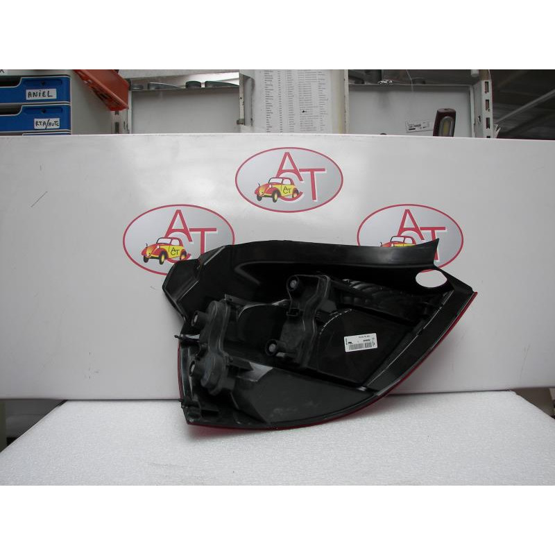 Feu arriere principal droit (feux) RENAULT MEGANE II PHASE 2 d’occasion