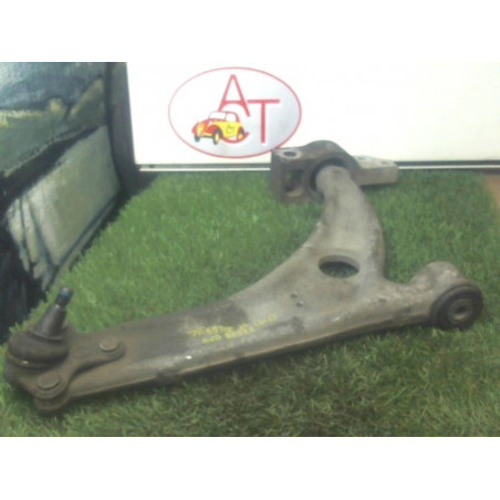 Triangle avant droit VOLKSWAGEN PASSAT VI (3C2/362) d’occasion
