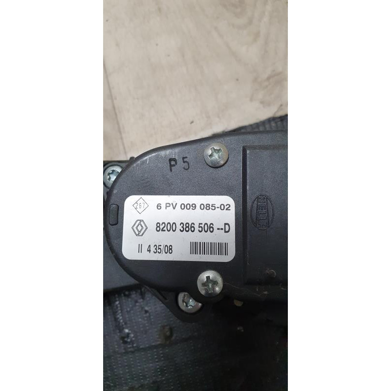 Pedalier d'accelerateur DACIA SANDERO 1 d’occasion