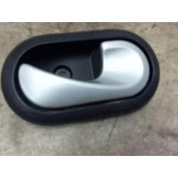 Poignee interieur arriere droit DACIA SANDERO 1 d’occasion