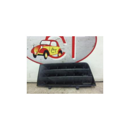 Grille de pare choc RENAULT MEGANE 1 PHASE 1 d’occasion