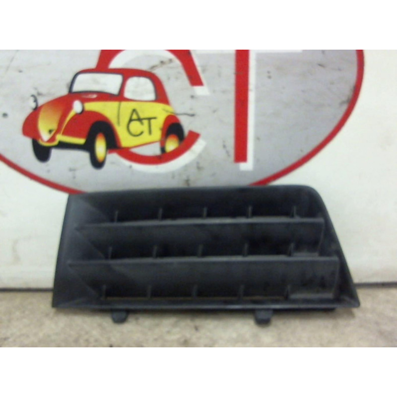 Grille de pare choc RENAULT MEGANE 1 PHASE 1 d’occasion
