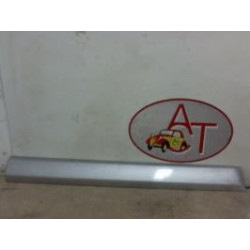 Baguette de porte avant gauche DACIA SANDERO 1 d’occasion