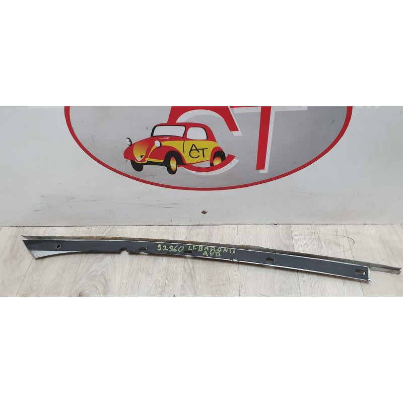Garniture de parebrise CHRYSLER LE BARON II CABRIOLET d’occasion