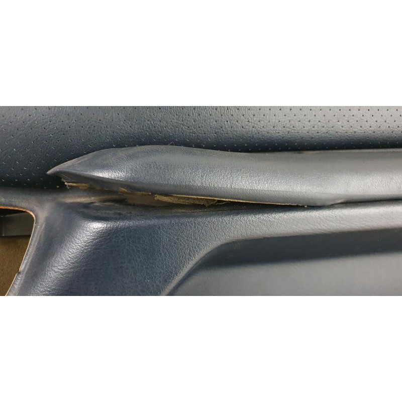 Panneau de porte avant droit CHRYSLER LE BARON II CABRIOLET d’occasion