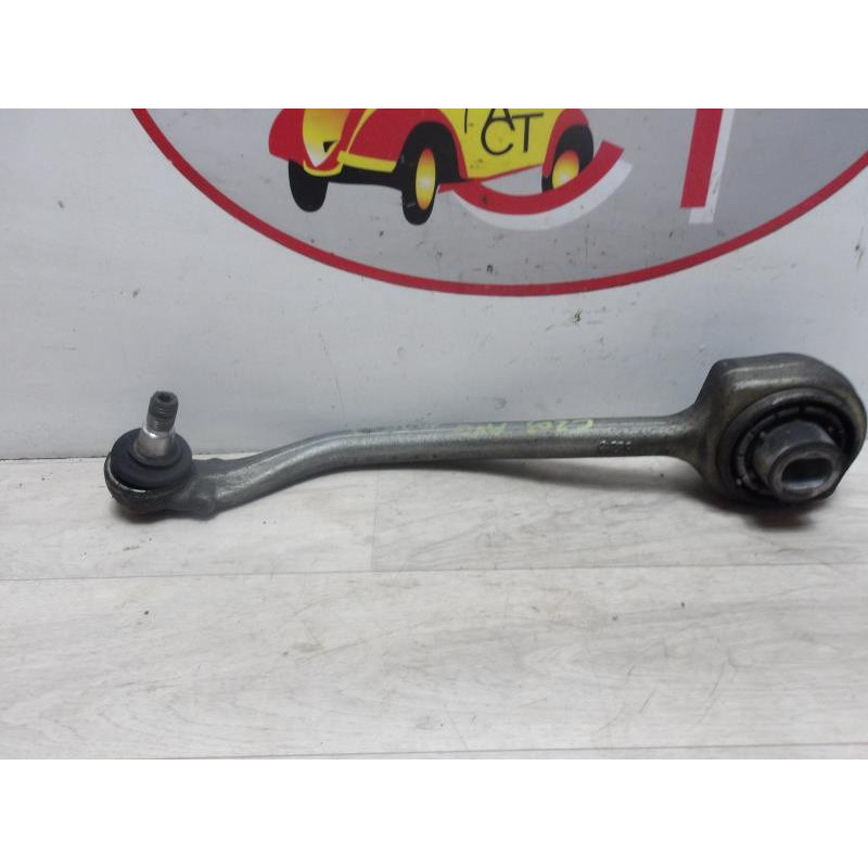 Bras de suspension superieur avant gauche MERCEDES CLASSE C 203 COUPE SPORT PHASE 2 d’occasion