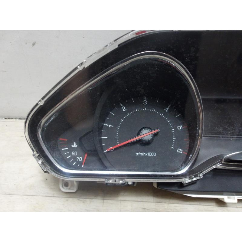 Compteur PEUGEOT 208 1 PHASE 1 d’occasion